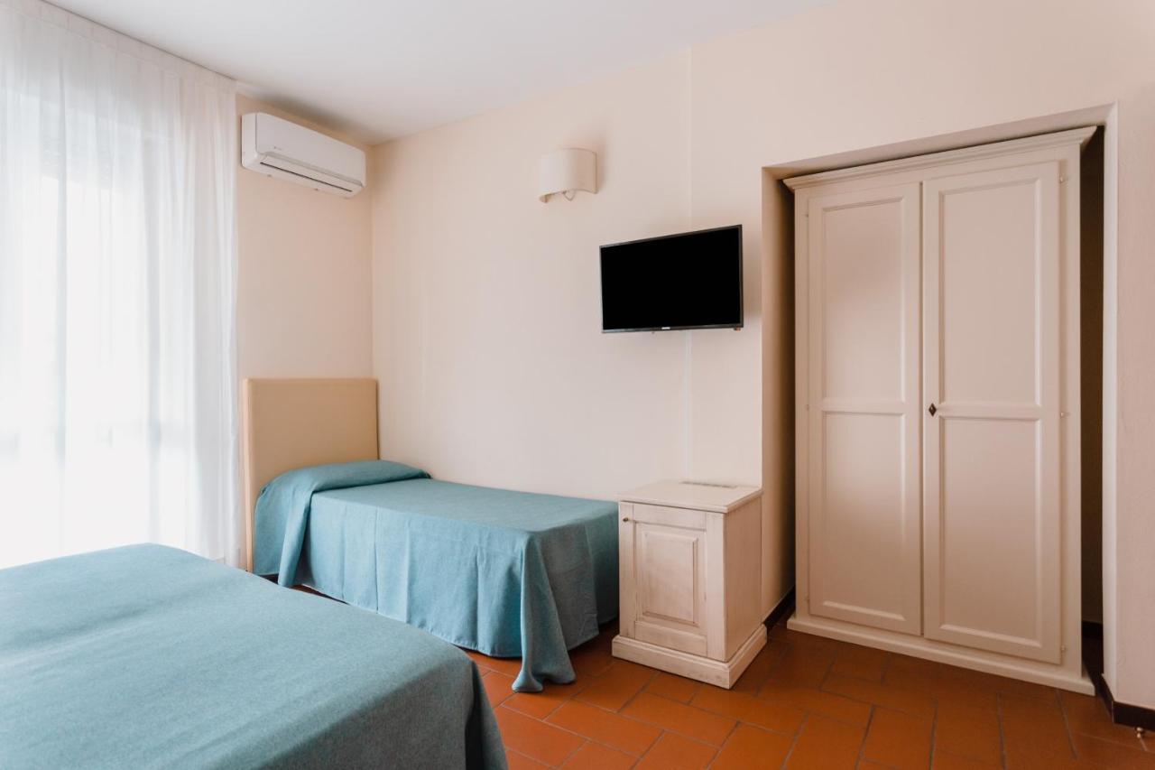 Hotel Milton Marina di Pietrasanta Ngoại thất bức ảnh